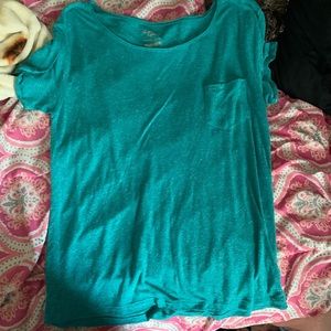 Teal, featherlight American Eagle tshirt
